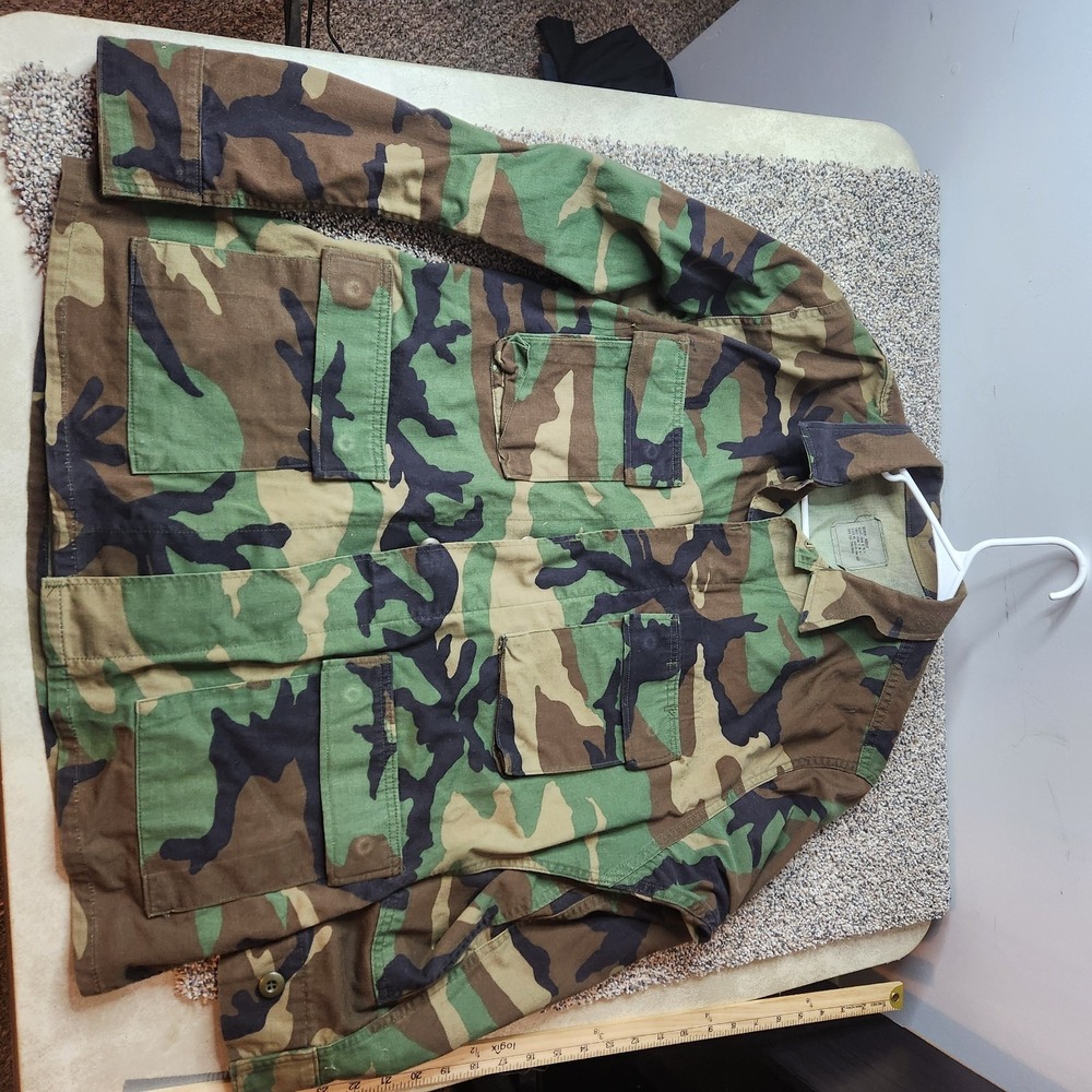 US Army USMI 80s Woodland Camo Cold Weather Combat Shirt‎ Med Reg  Adjustable
